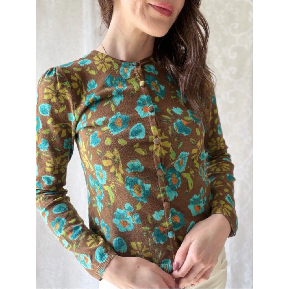 Vintage Style Brown Floral Cardigan Blue Flower Button Front Cottagecore - Picture 4 of 12